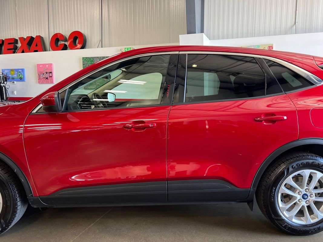 Used 2020 Ford Escape SE AWD/4WD image 44