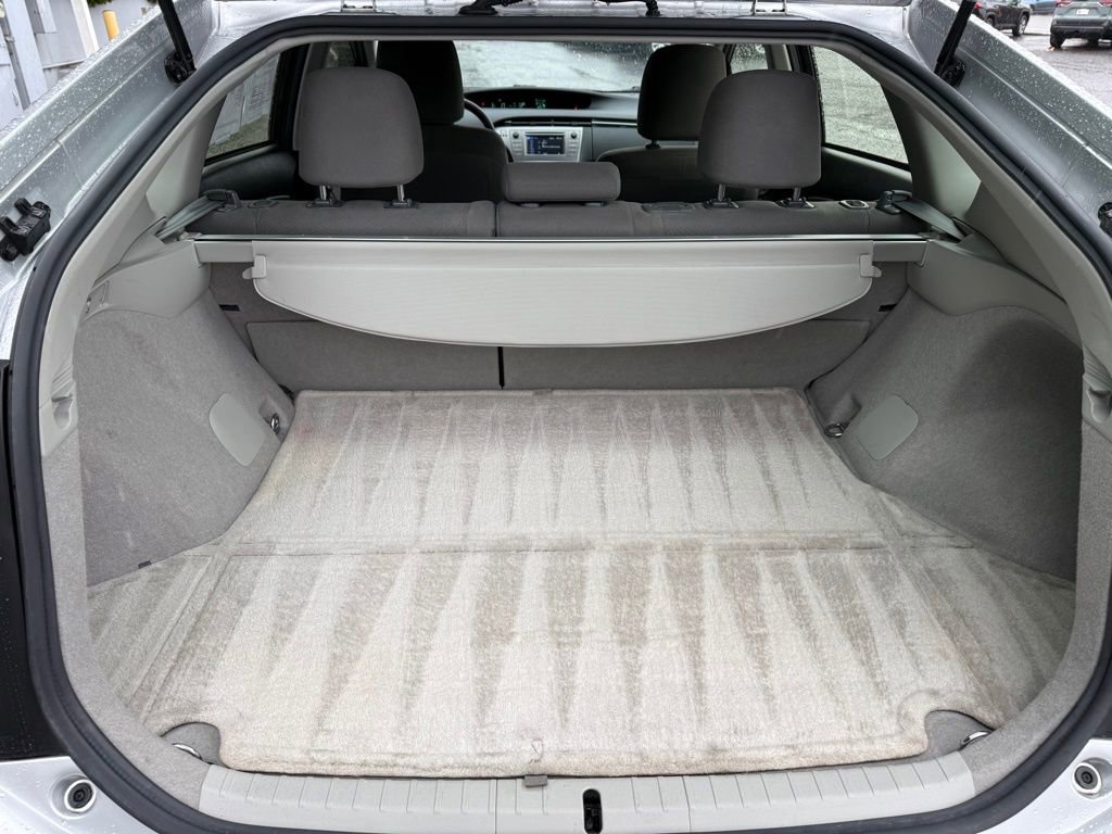 Used 2015 Toyota Prius Two FWD image 9