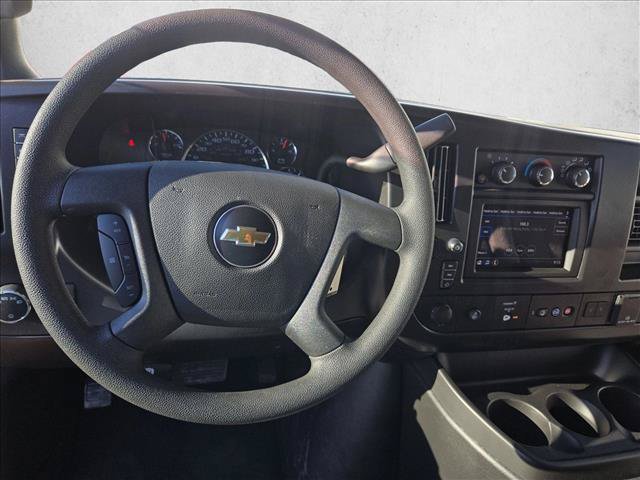 New 2027 Chevrolet Express 2500 LT w/ LT Preferred Equipment Group RWD image 6
