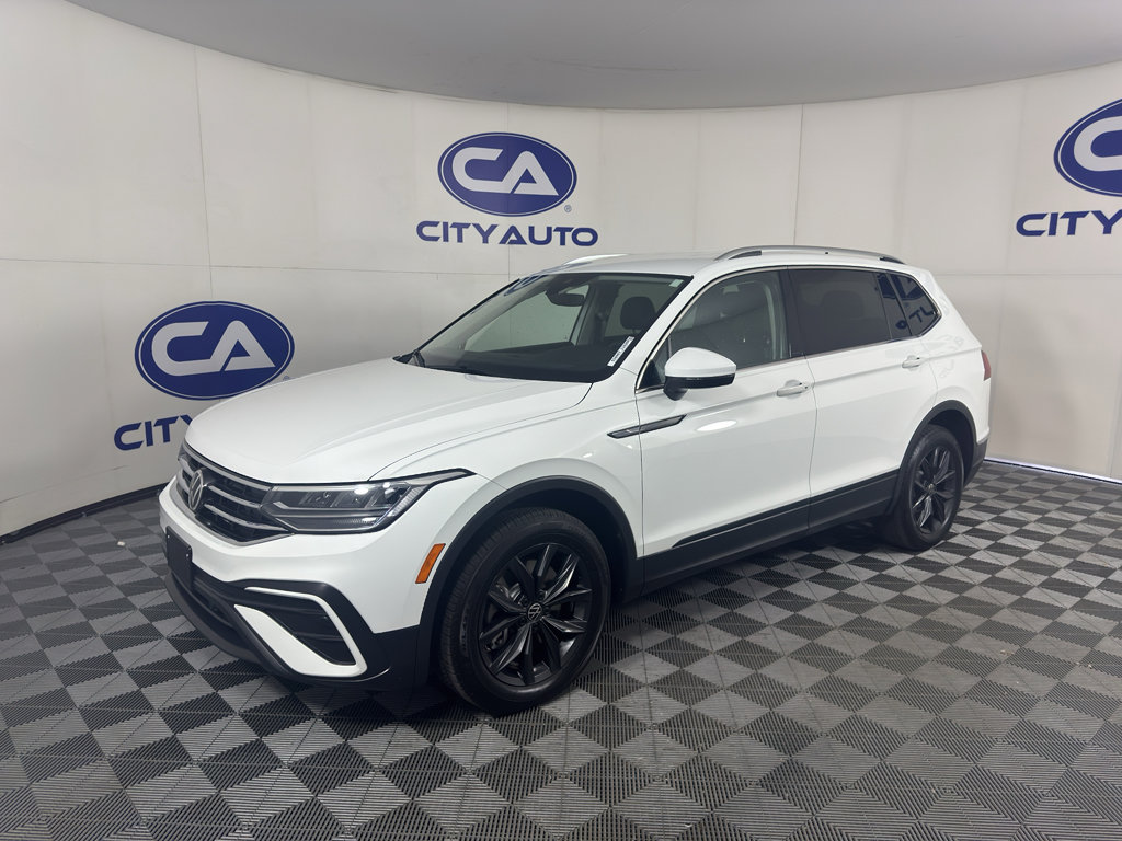 Used 2024 Volkswagen Tiguan SE FWD image 7