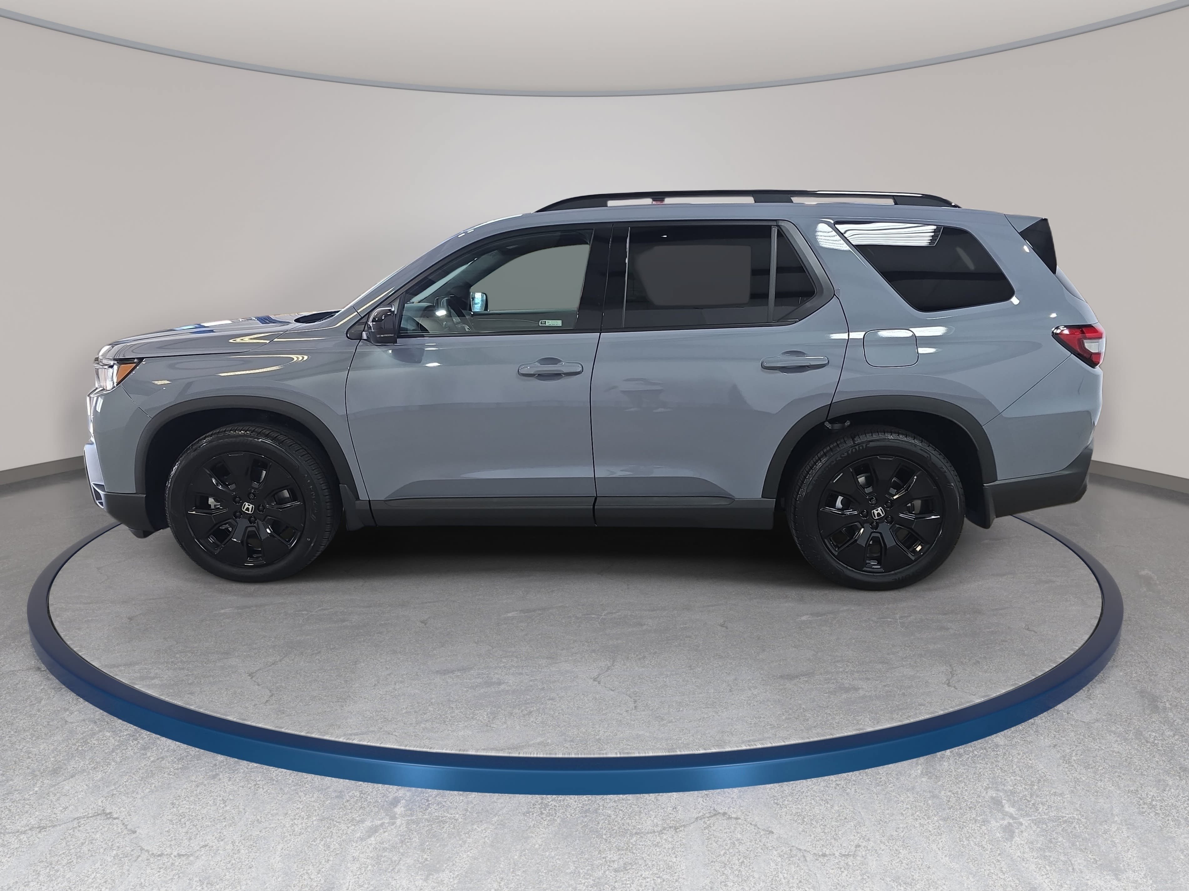 New 2026 Honda Pilot Black Edition image 9