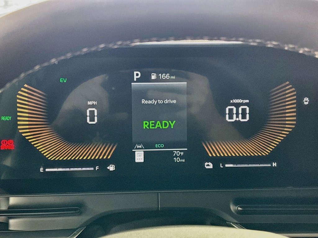 New 2027 Kia Carnival EX FWD image 14