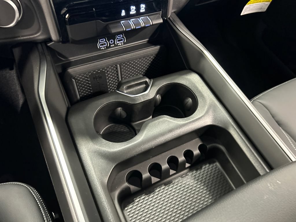 New 2026 RAM 1500 Big Horn AWD/4WD image 25