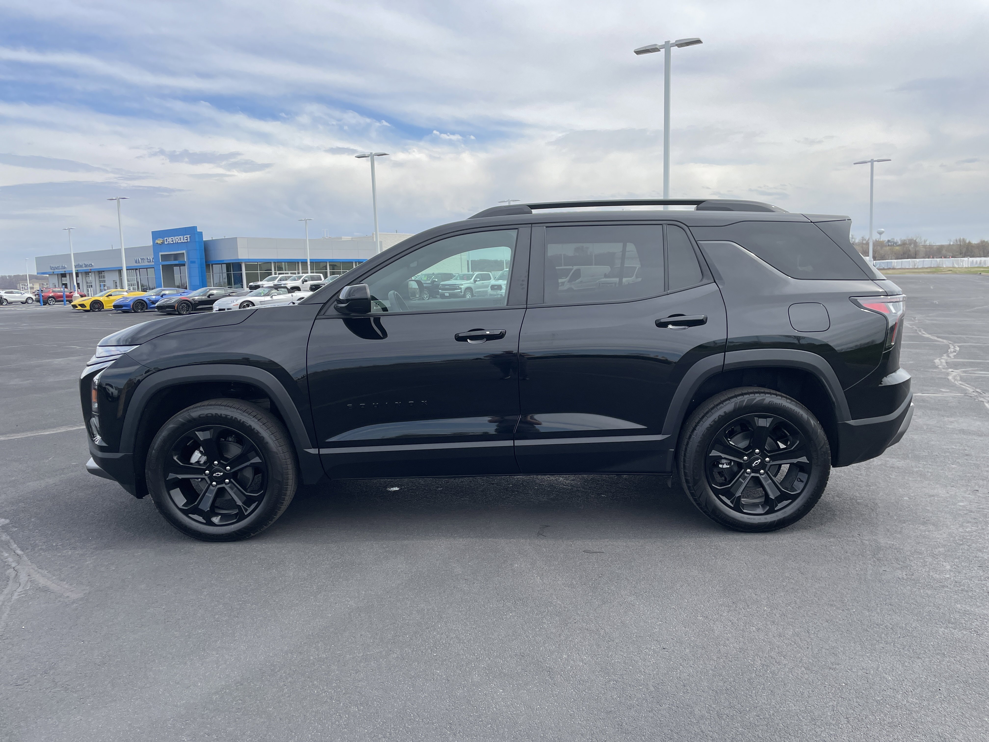 Certified 2026 Chevrolet Equinox LT w/ Midnight Edition FWD image 2