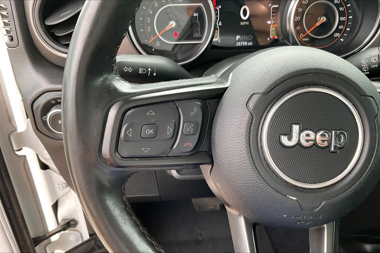 Used 2022 Jeep Wrangler Unlimited Sport AWD/4WD image 23