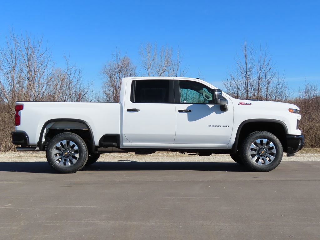 New 2026 Chevrolet Silverado 2500 Custom image 2