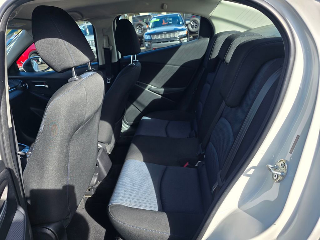 Used 2018 Toyota Yaris iA image 11