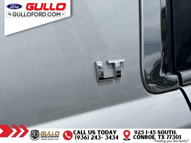 Used 2015 Chevrolet Suburban LT w/ Texas Edition RWD image 31