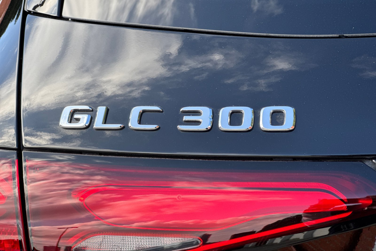 Certified 2026 Mercedes-Benz GLC 300 image 36
