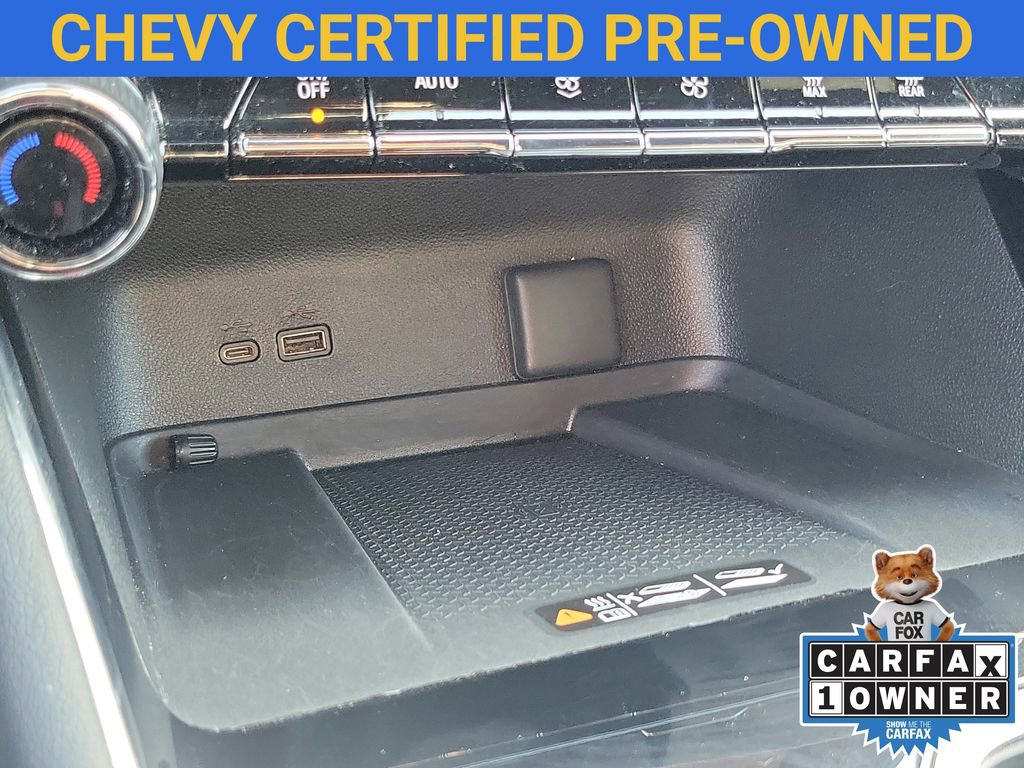 Used 2025 Chevrolet Traverse LT image 30