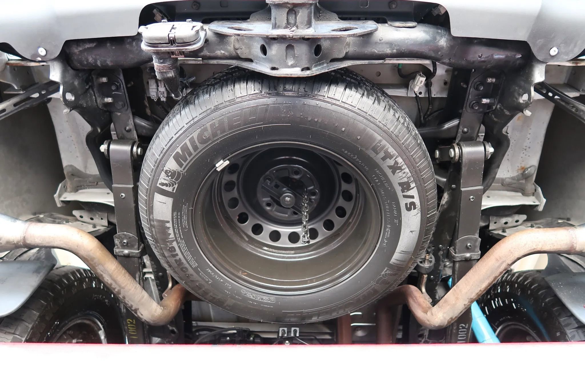 Used 2012 Toyota Tundra 4x4 CrewMax w/ TRD Rock Warrior Pkg image 81