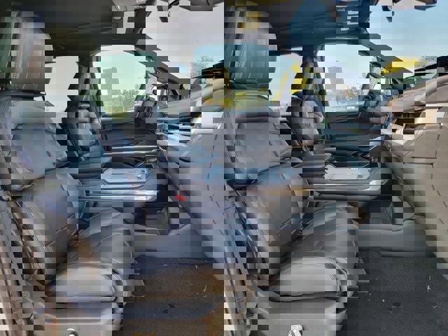 New 2025 Lincoln Navigator Reserve w/ Jet Appearance Package image 24