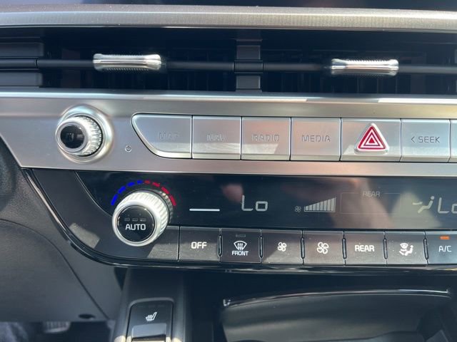 Used 2025 Kia Telluride S image 21