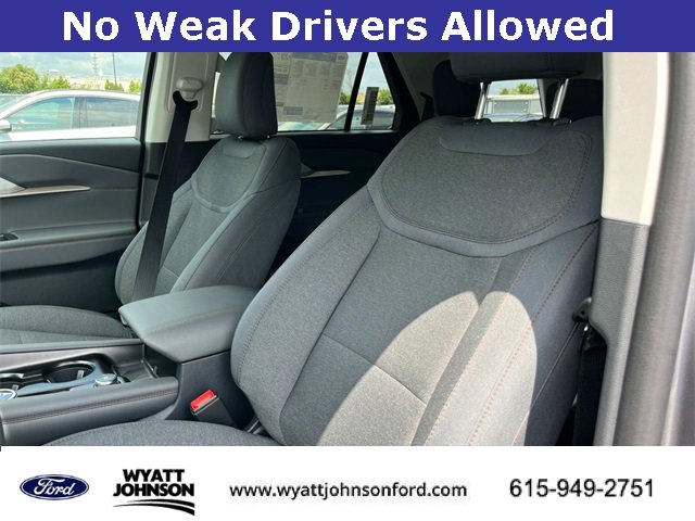 New 2025 Ford Explorer Active image 25