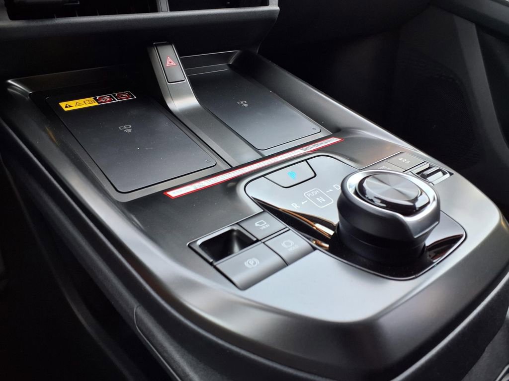 New 2026 Subaru Uncharted AWD image 5