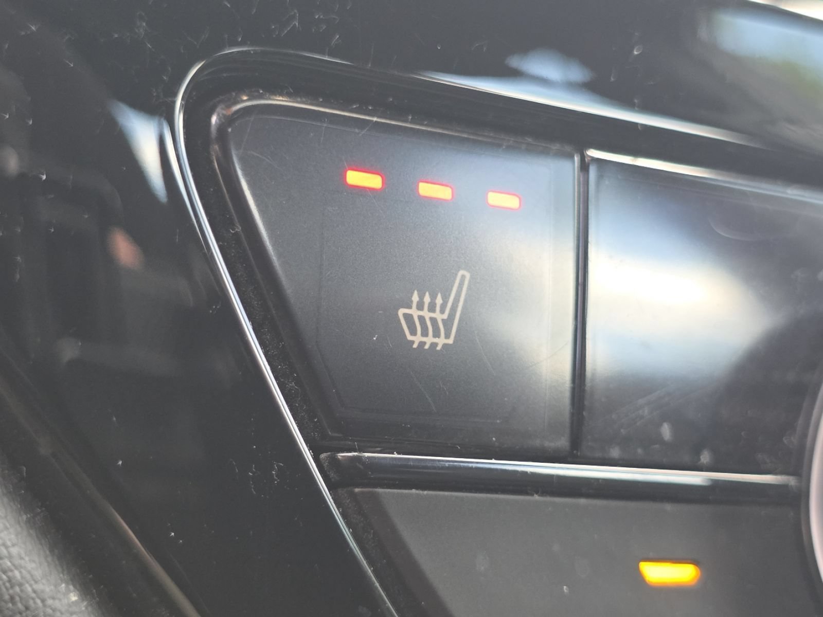 Used 2025 Honda Accord Sport image 4