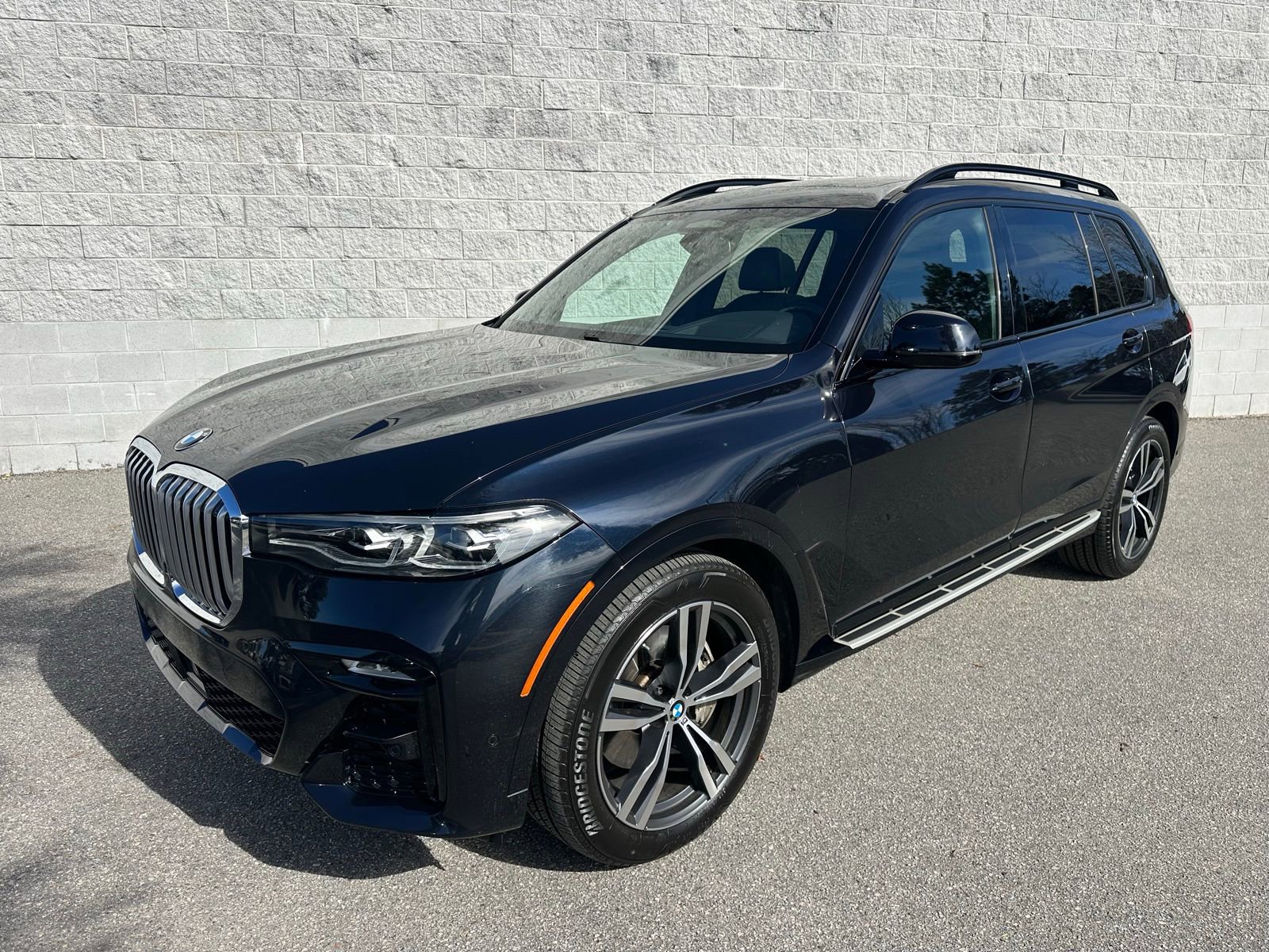 Used 2022 BMW X7 xDrive40i w/ M Sport Package