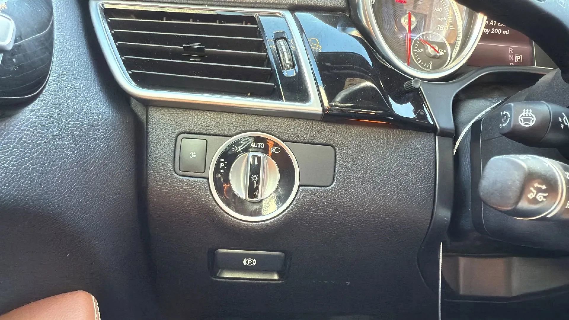 Used 2017 Mercedes-Benz GLS 450 4MATIC image 14