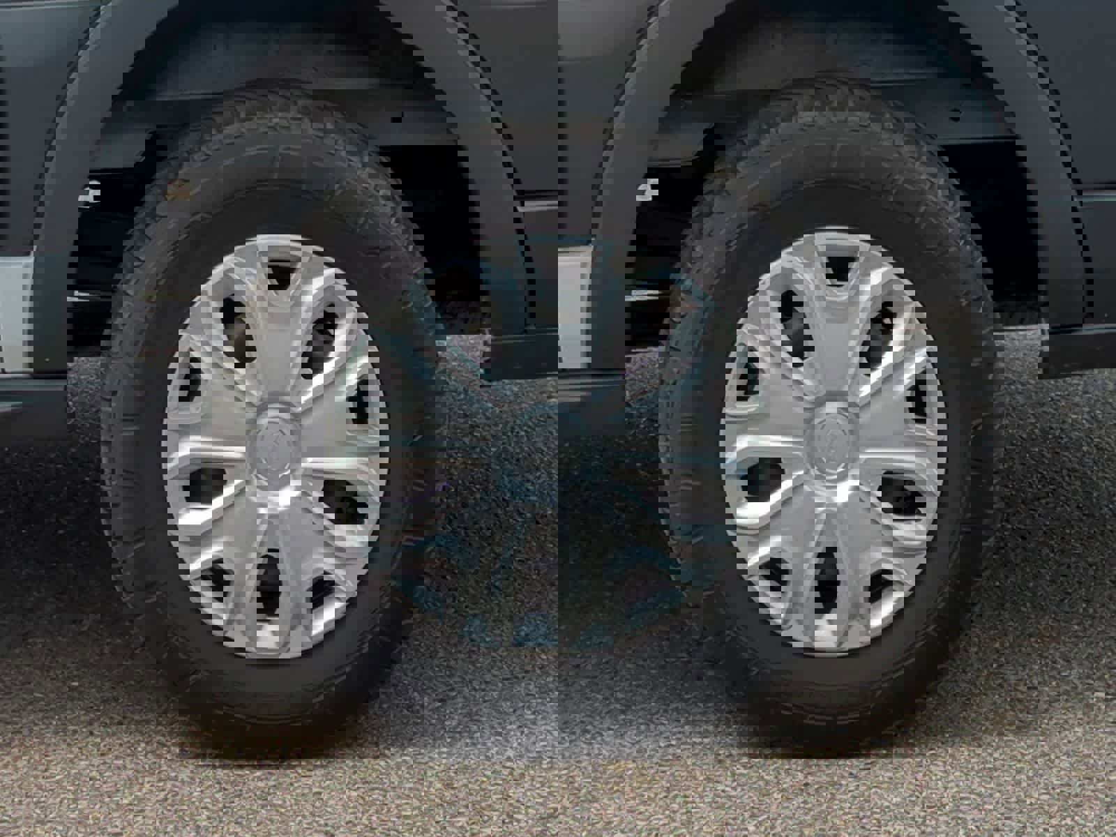 Used 2018 Ford Transit 150 130 Low Roof w/ Exterior Upgrade Package image 14