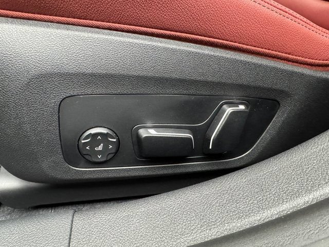 Used 2026 BMW i4 xDrive40i w/ Premium Package AWD/4WD image 9