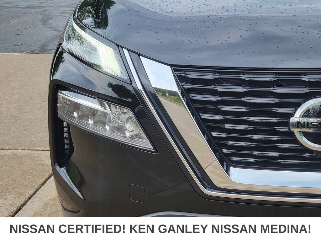 Certified 2021 Nissan Rogue SV AWD/4WD image 9