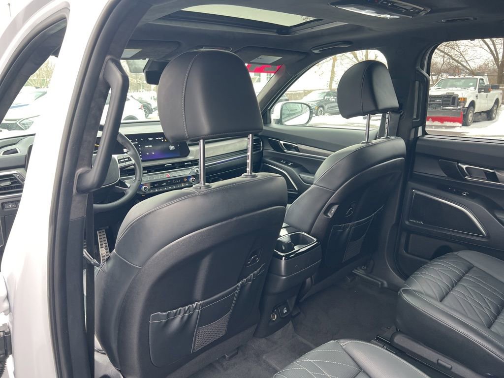 Used 2024 Kia Telluride SX Prestige X-Line image 10