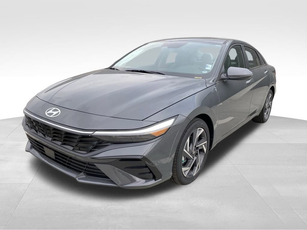 New 2025 Hyundai Elantra Limited