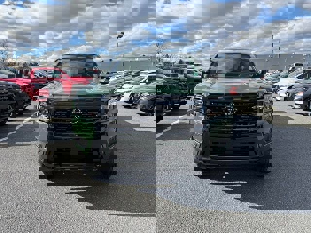 New 2026 Nissan Frontier SV w/ SV Convenience Package image 3