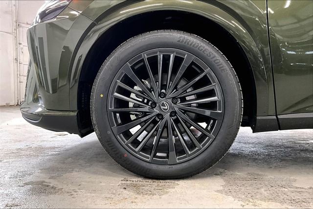 New 2026 Lexus RX 450h AWD image 12