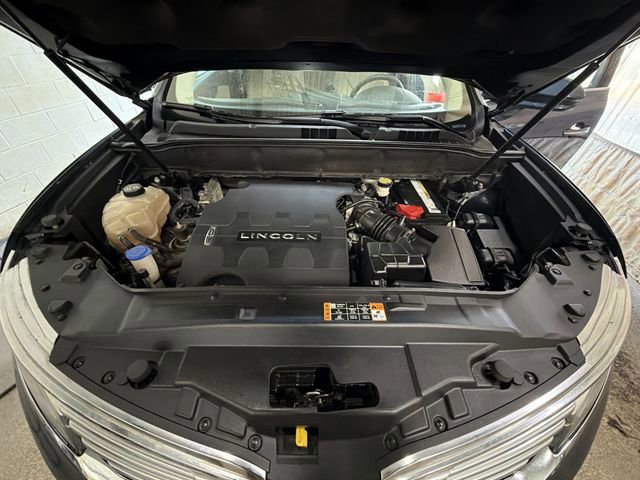 Used 2016 Lincoln MKX Reserve w/ Climate Package image 27