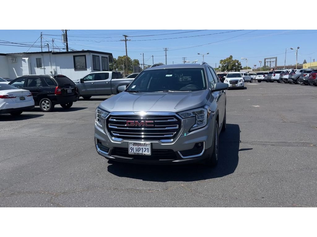 Certified 2024 GMC Terrain SLT FWD image 6