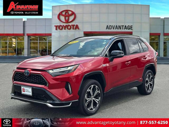 Used 2023 Toyota RAV4 XSE w/ Weather Package AWD/4WD image 4