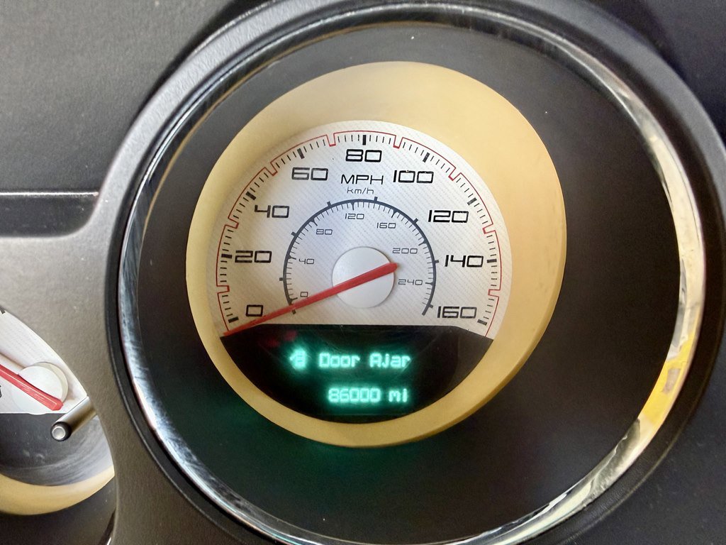 Used 2013 Dodge Challenger R/T image 19