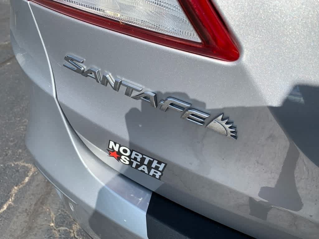 Used 2017 Hyundai Santa Fe Limited AWD/4WD image 5