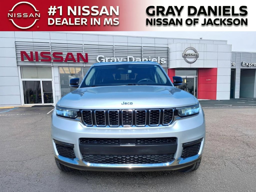 Used 2021 Jeep Grand Cherokee L Limited AWD/4WD image 2