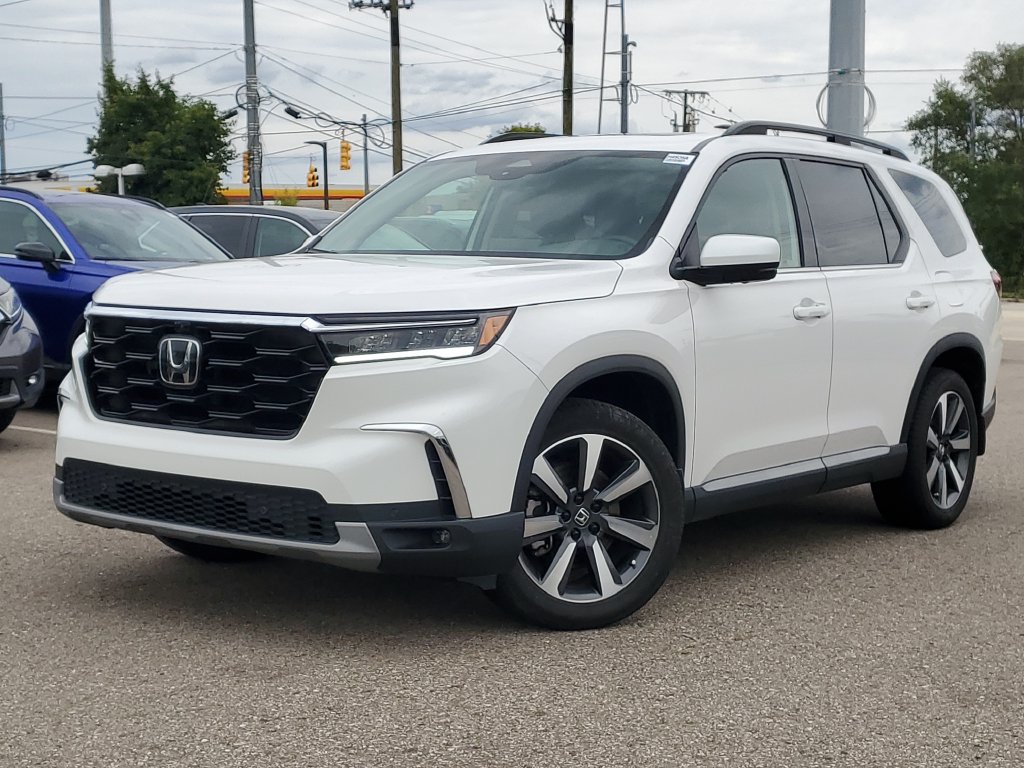 Certified 2024 Honda Pilot Elite image 38