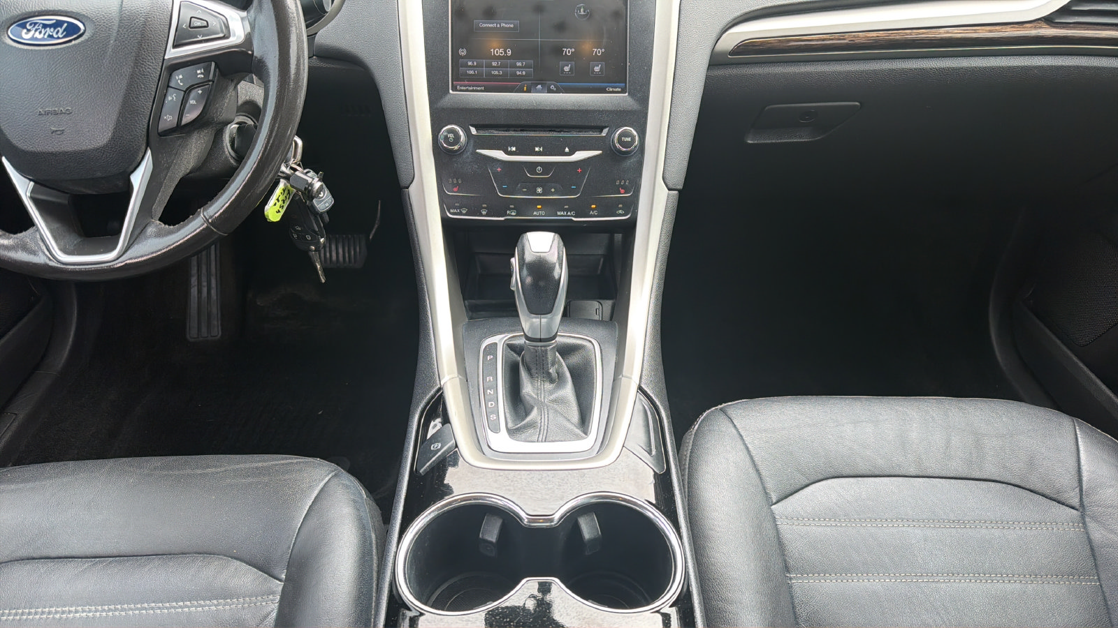 Used 2014 Ford Fusion SE w/ Equipment Group 202A FWD image 12
