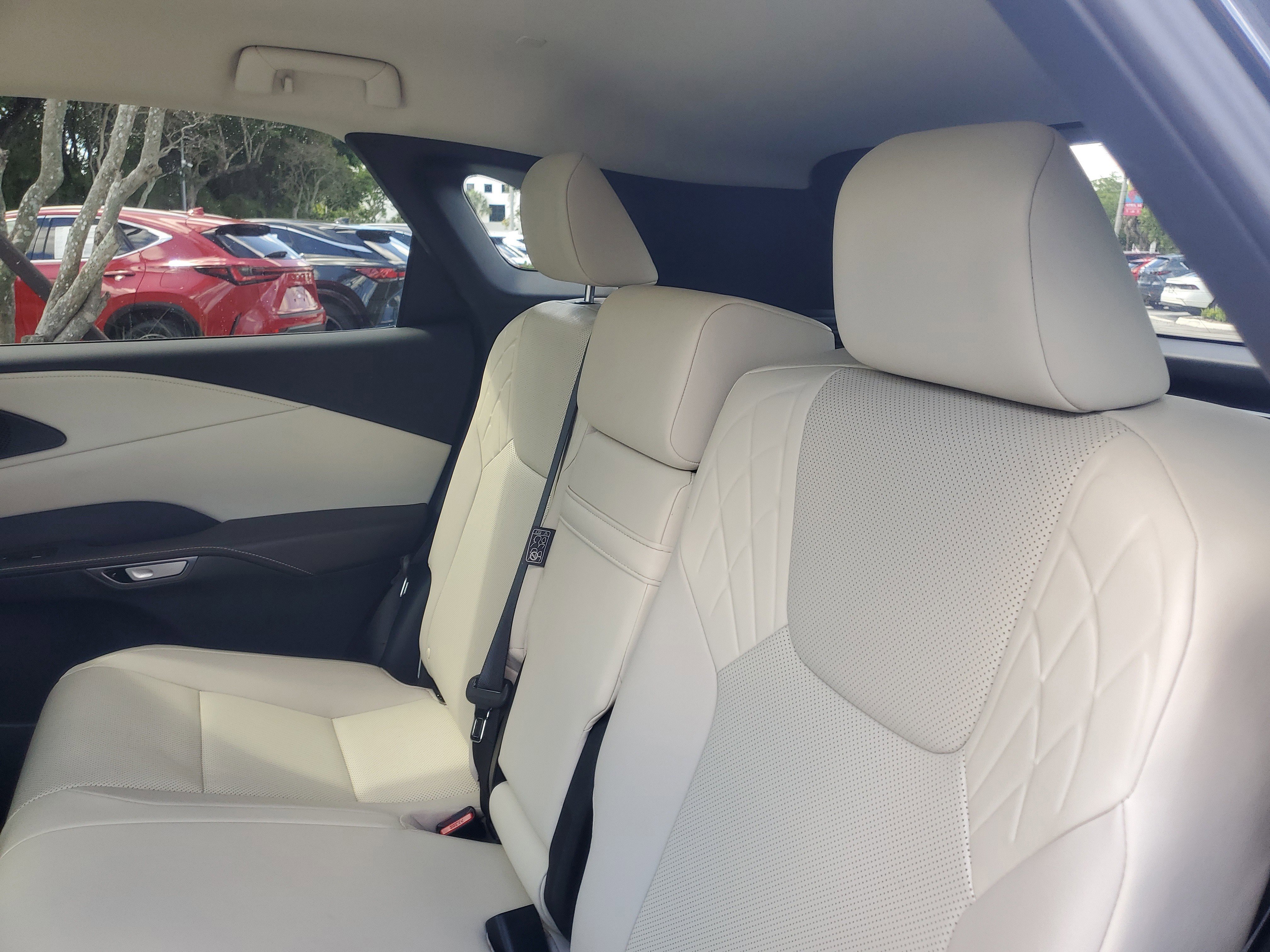 Used 2023 Lexus RX 350 FWD image 13