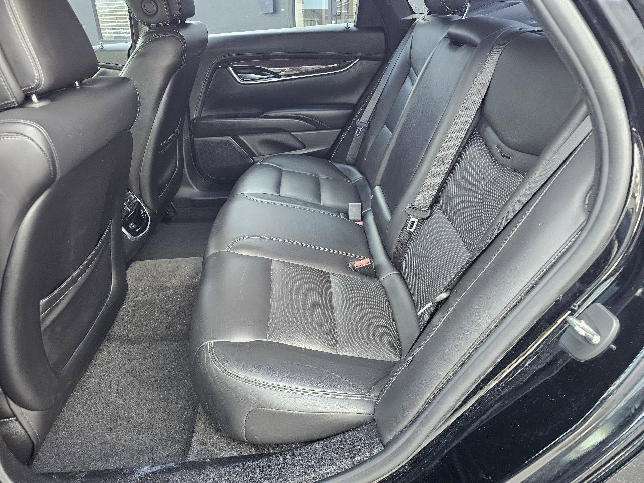Used 2014 Cadillac XTS Luxury w/ Driver Awareness Package FWD image 37