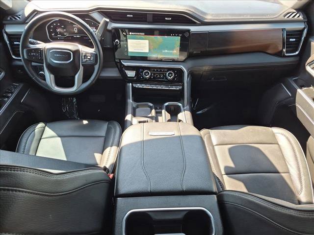 Used 2025 GMC Sierra 2500 Denali w/ Denali Reserve Package AWD/4WD image 18