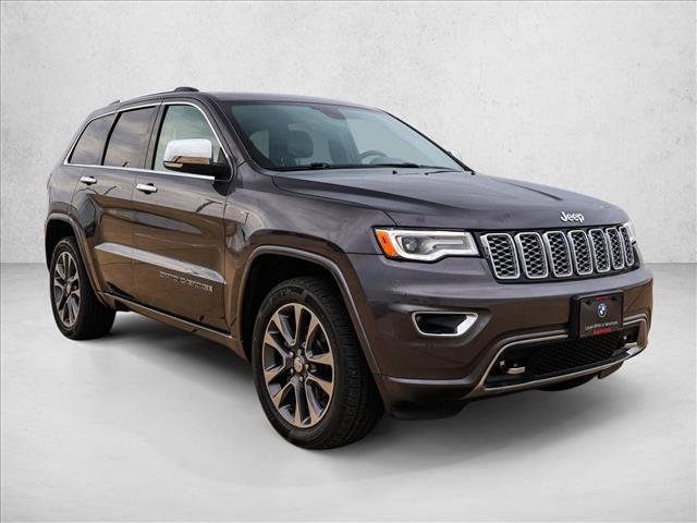 Used 2018 Jeep Grand Cherokee Overland AWD/4WD image 3