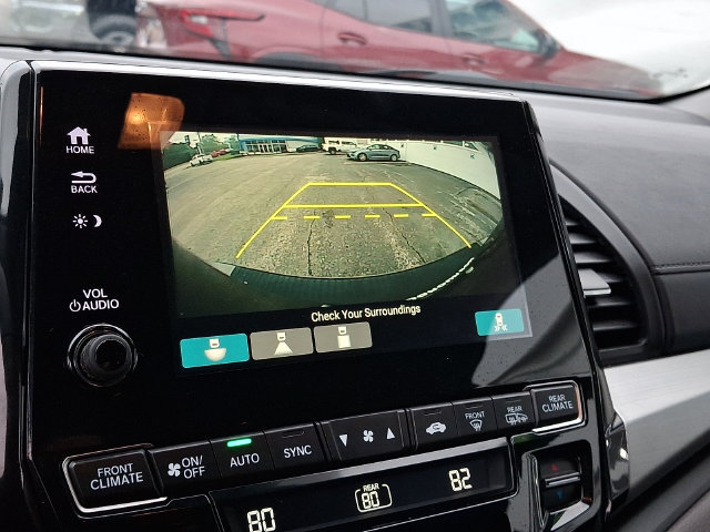 Used 2018 Honda Odyssey EX image 18