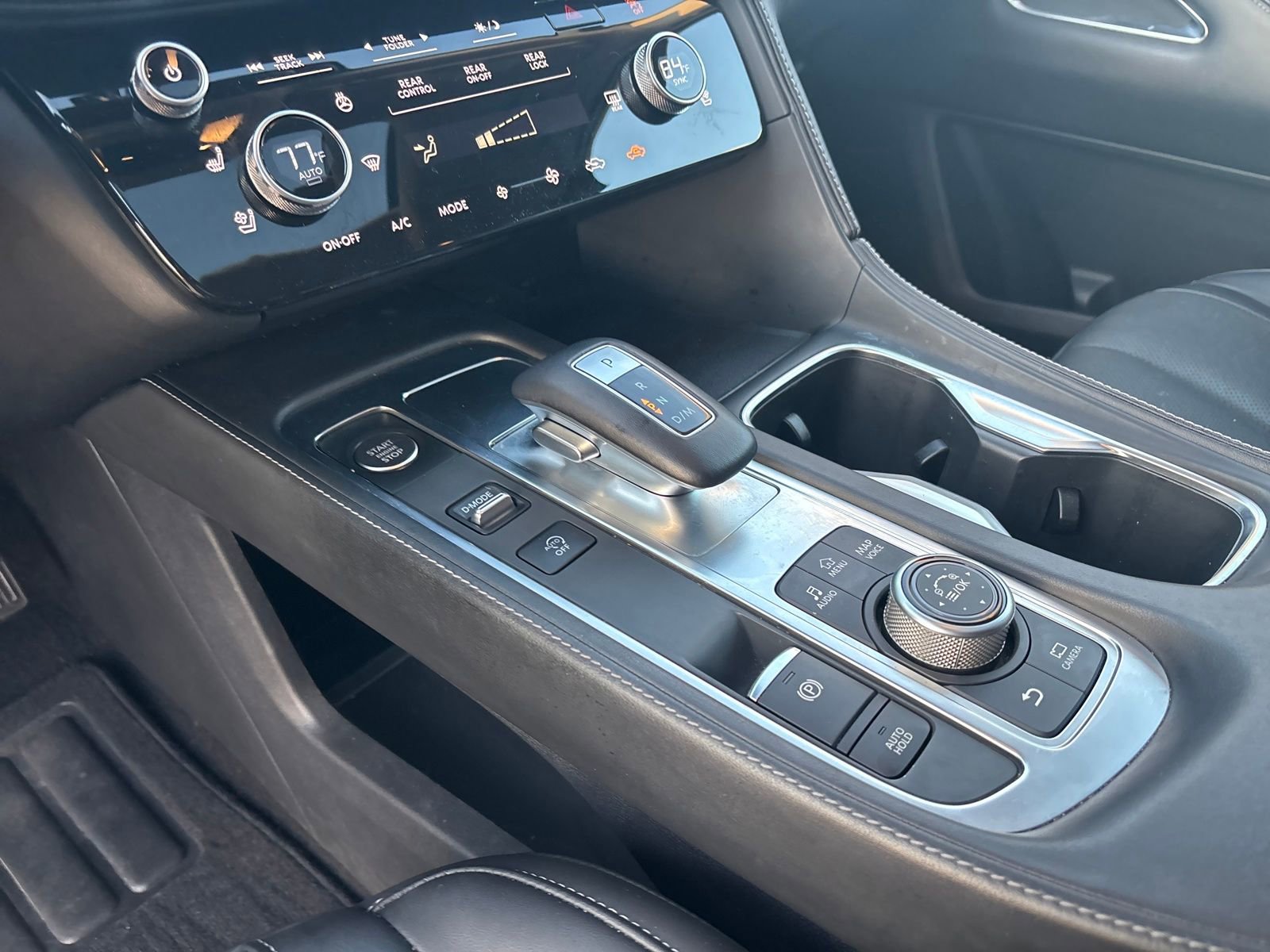 Used 2022 INFINITI QX60 Luxe w/ Performance Audio Package image 24