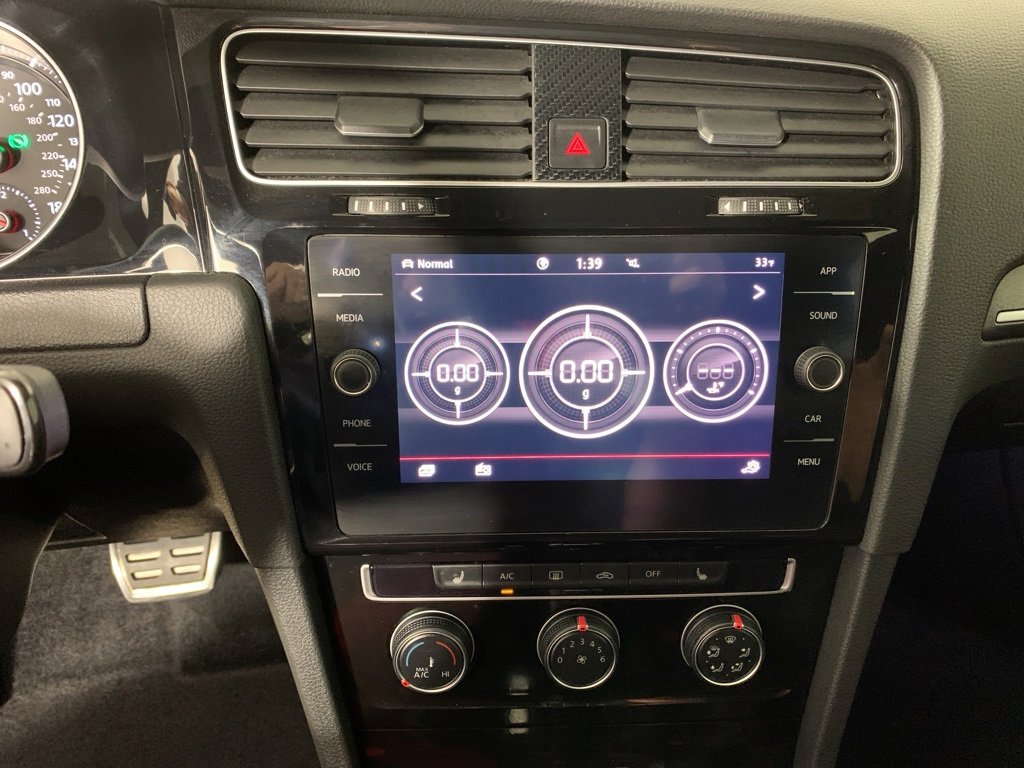 Used 2020 Volkswagen GTI SE image 23