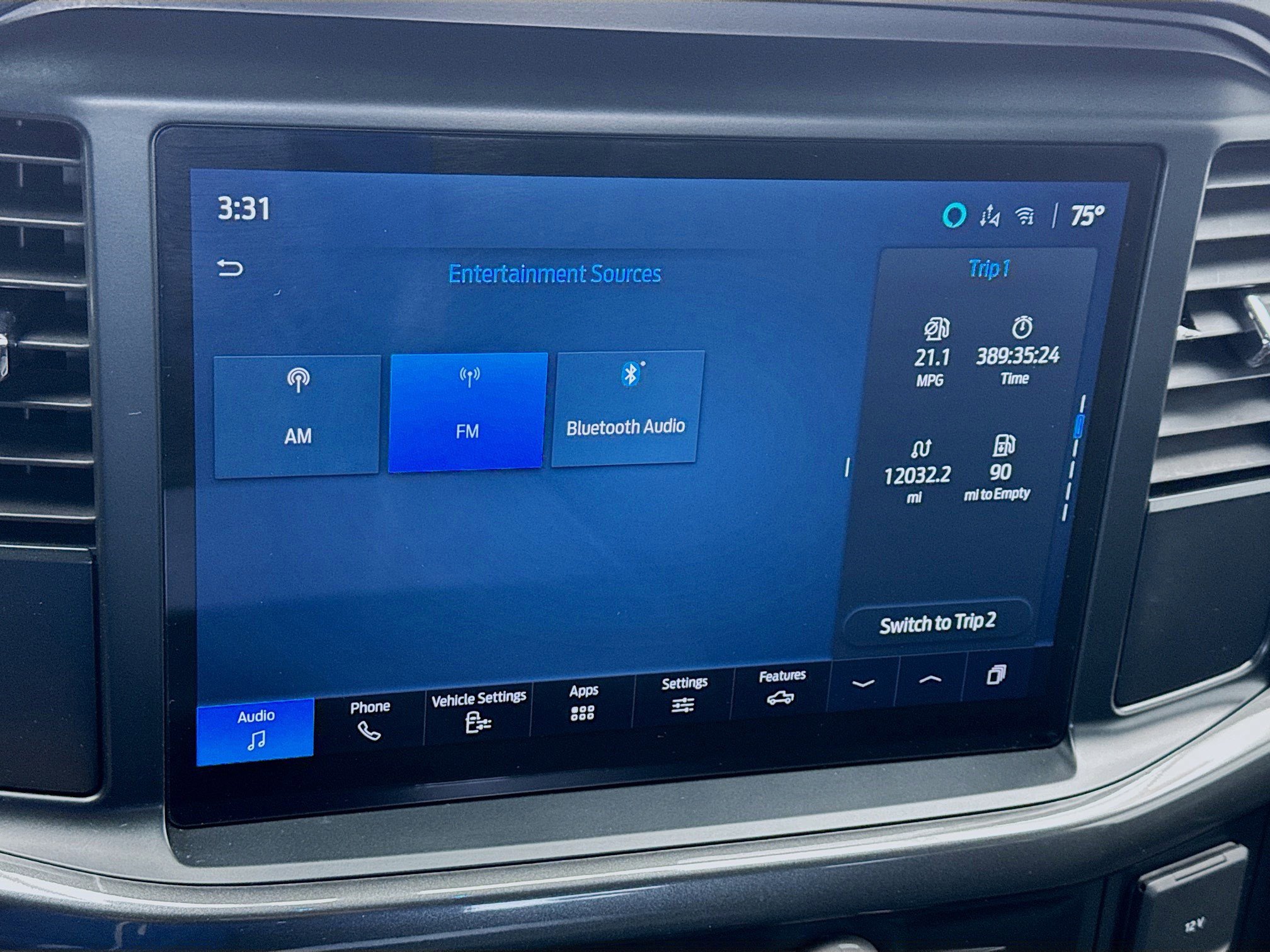 Used 2025 Ford F150 STX w/ Equipment Group 200A RWD image 11