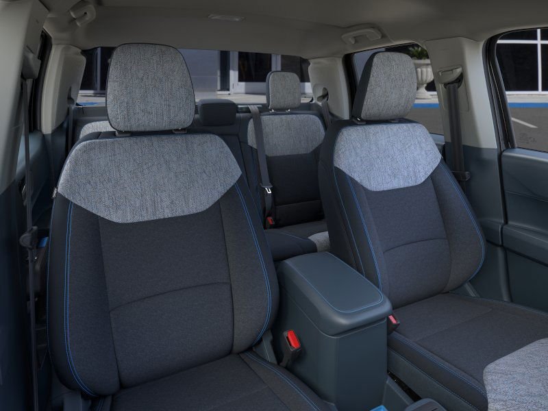New 2025 Ford Maverick XLT w/ XLT Luxury Package FWD image 37