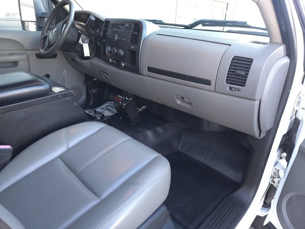 Used 2012 Chevrolet Silverado 3500 W/T RWD image 17