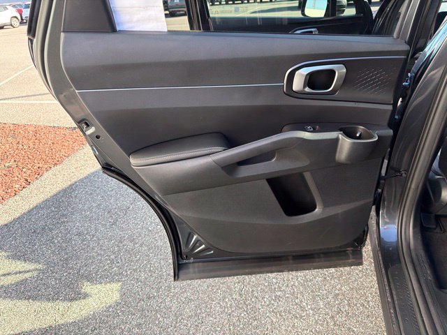 Used 2024 Kia Sorento S w/ Panoramic Sunroof Package AWD/4WD image 15