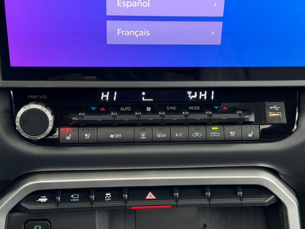 Used 2023 Toyota Tundra Platinum image 13