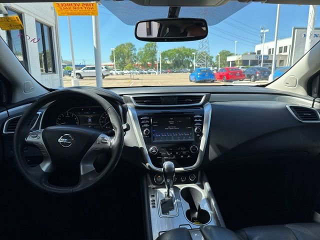 Used 2017 Nissan Murano Platinum w/ Platinum Technology Package image 9